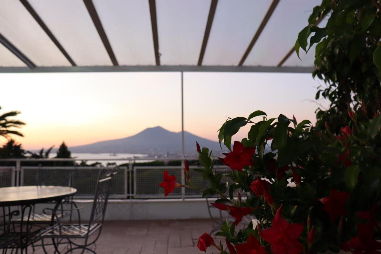 Hotel Paradiso Castellammare di Stabia Buitenkant foto