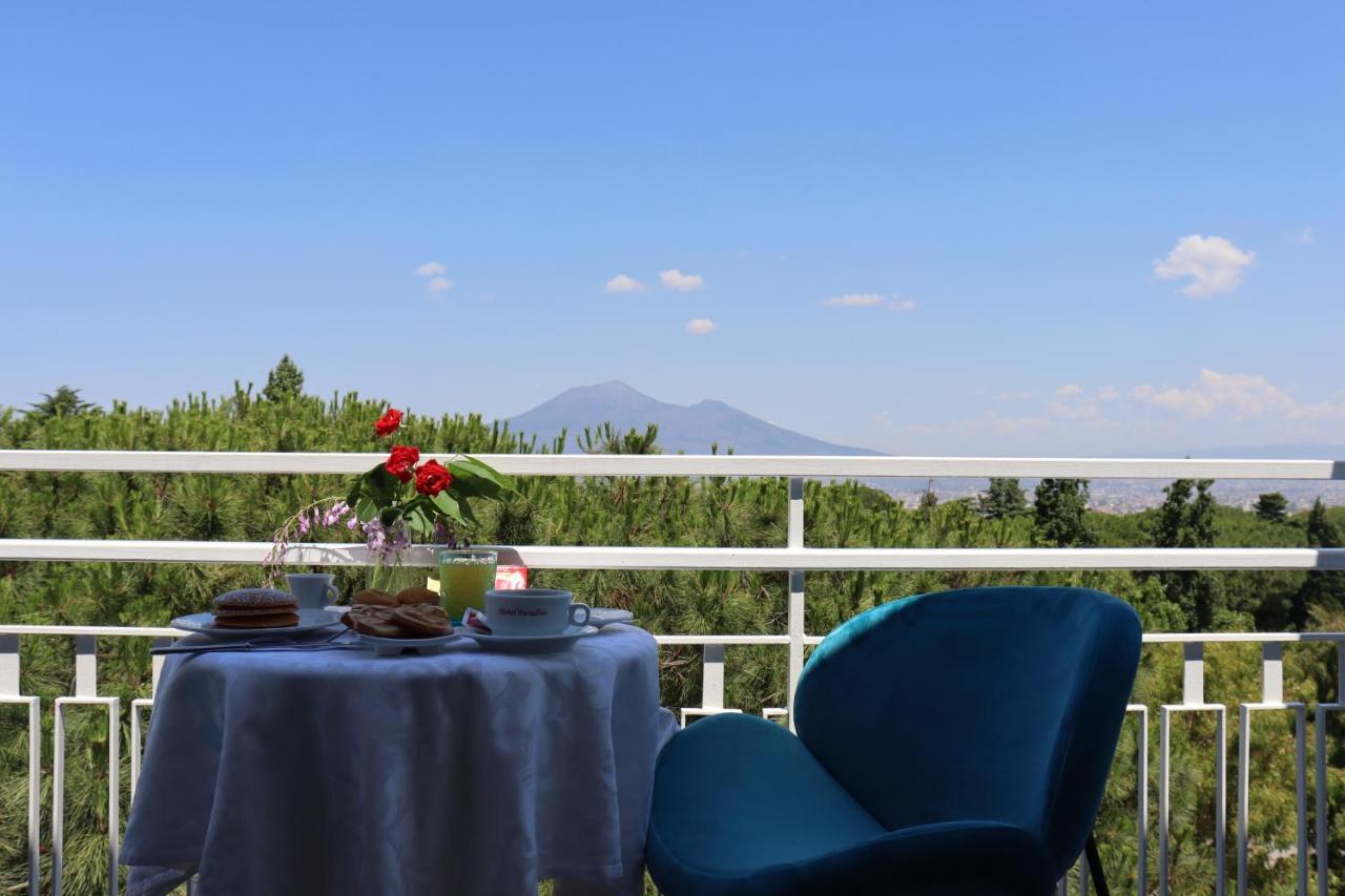 Hotel Paradiso Castellammare di Stabia Buitenkant foto