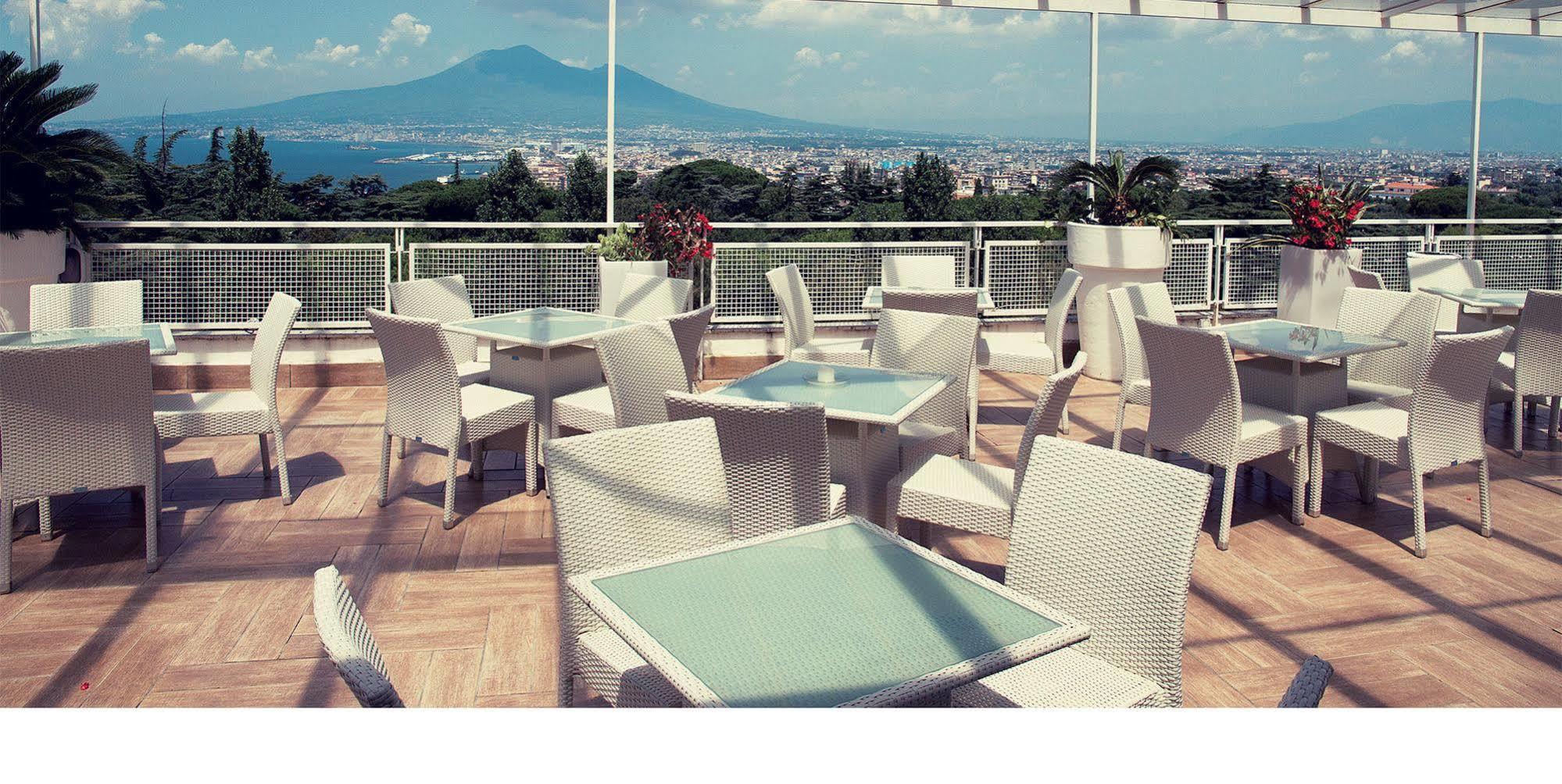 Hotel Paradiso Castellammare di Stabia Buitenkant foto