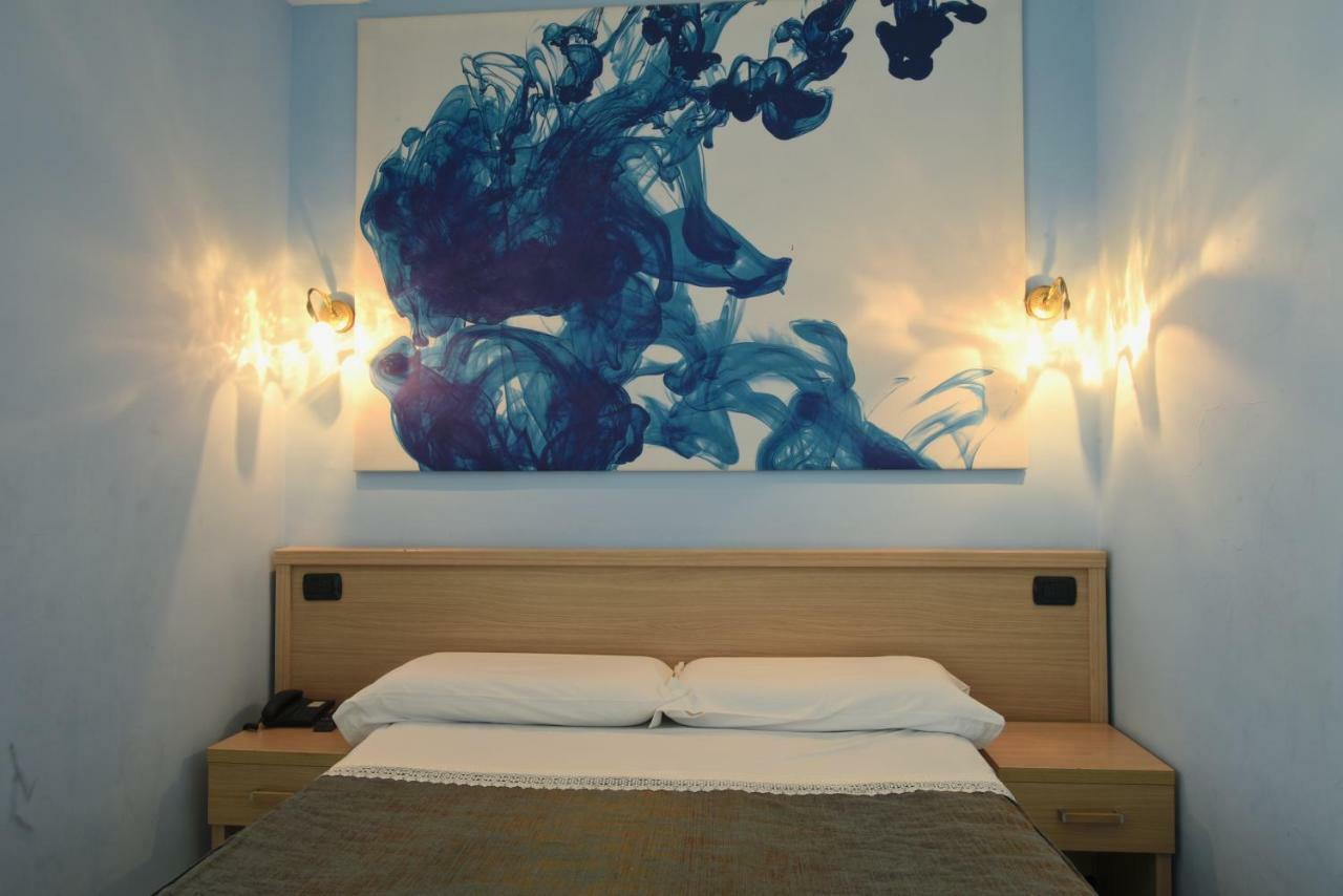 Hotel Paradiso Castellammare di Stabia Buitenkant foto