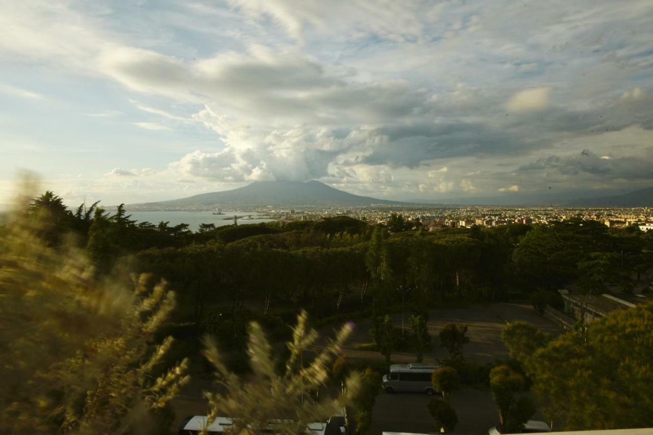Hotel Paradiso Castellammare di Stabia Buitenkant foto